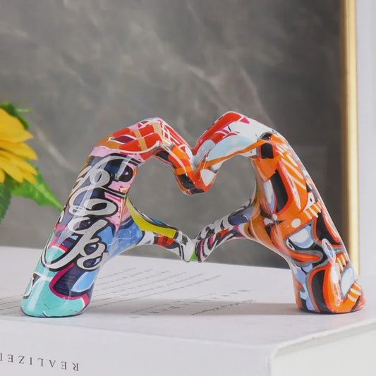 Hart Handen Sculptuur - Unieke Resin Decoratie met Abstracte Print