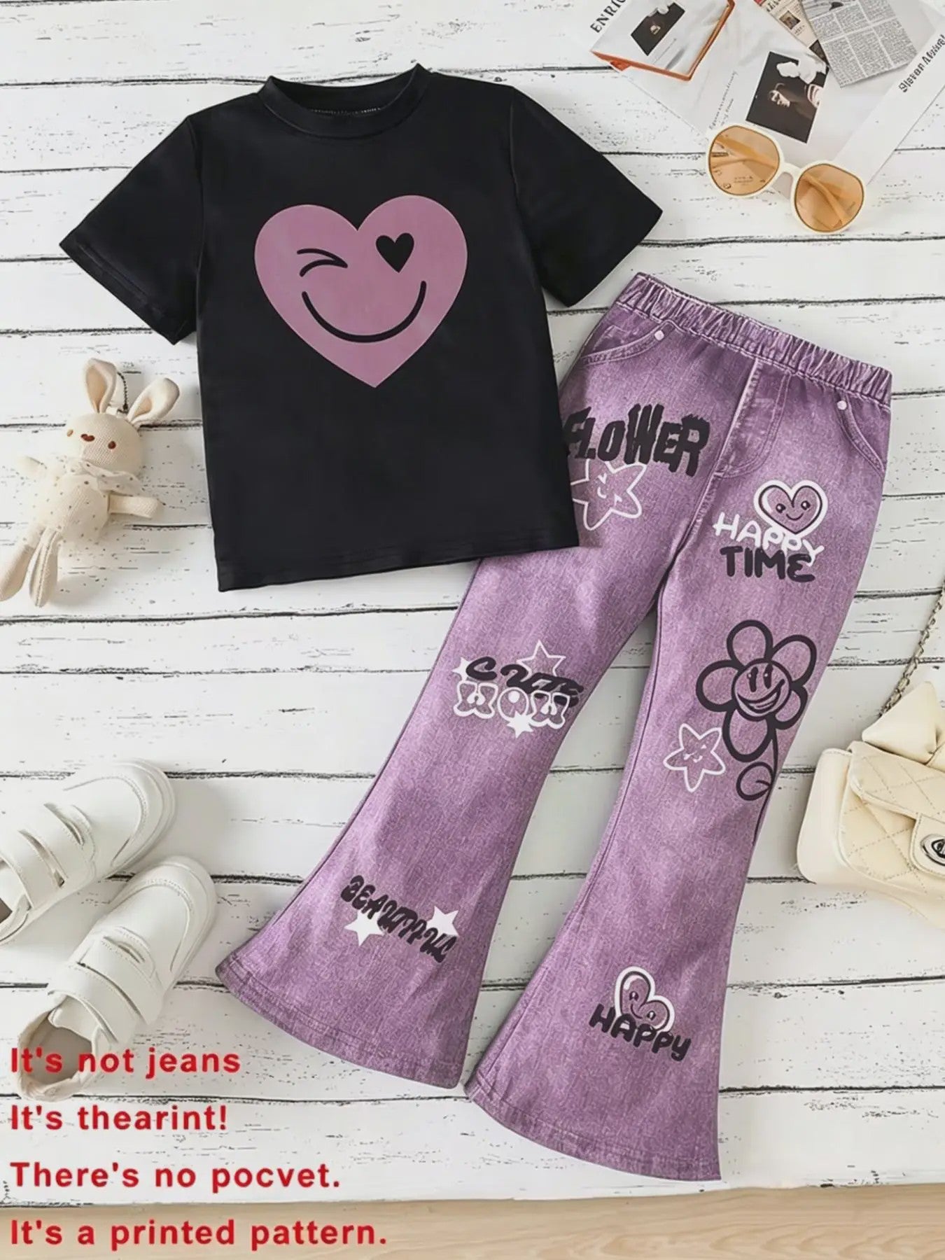 Zomerse Outfit Meisjes: Zwarte Top met Smiley Print & Paarse Flared Broek met Tekst - 2-delige Set