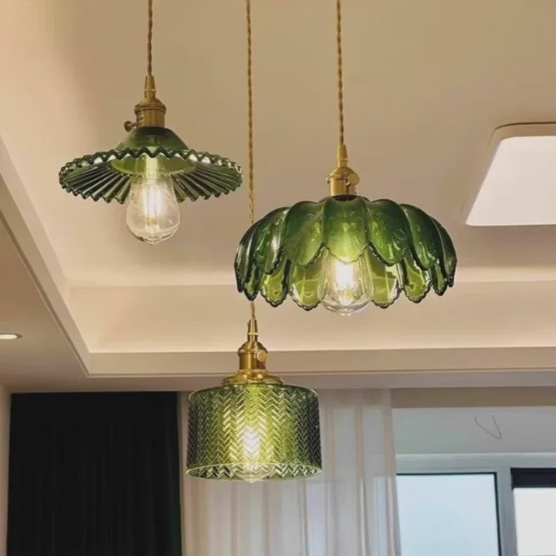 Nordic Groene Glazen Hanglamp met Koperen Fitting - Sfeervolle Moderne Verlichting