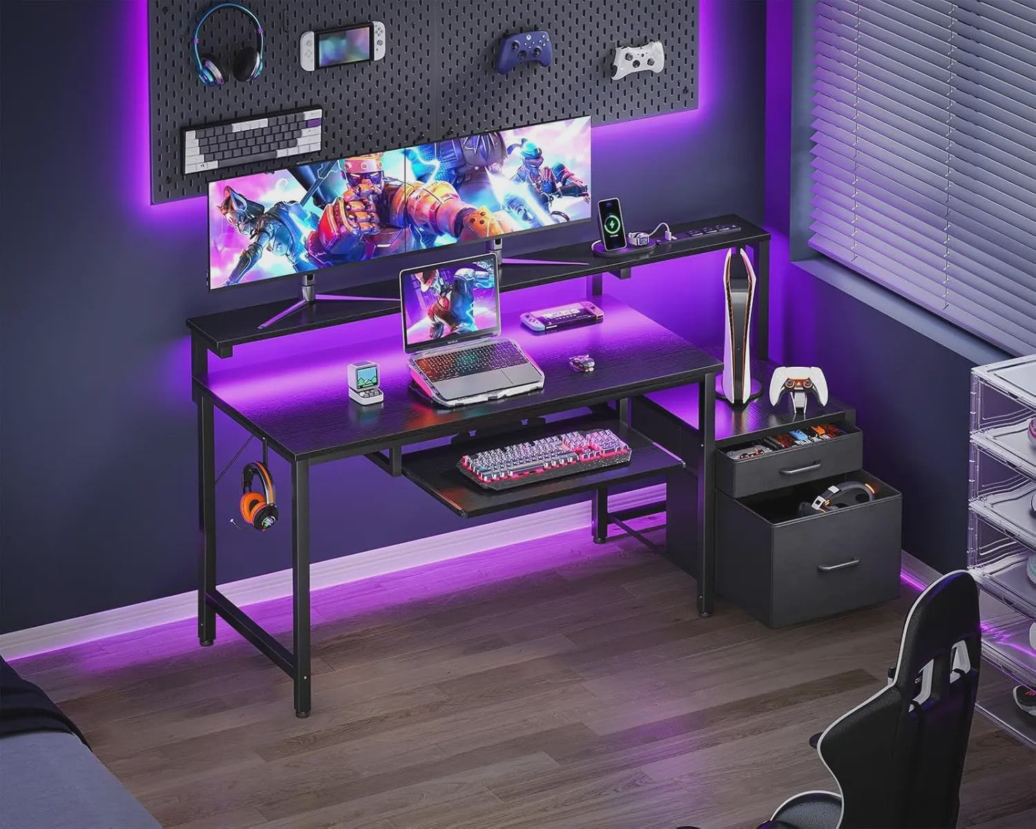 Coleshome Gaming Bureau met Ingebouwde Stopcontacten, Monitorstandaard en 2 Stoffen Lades (140x48cm, Zwart)