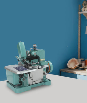 150W Elektrische Overlock Machine - Desktop Model met Voetpedaal, 3000 Steken/min, Verstelbare Breedte