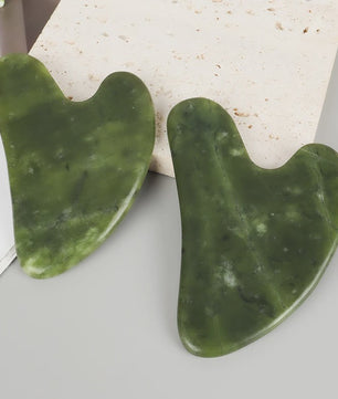 Xiuyan Jade Gua Sha Hartvorm Massagetool voor Gezicht & Nek