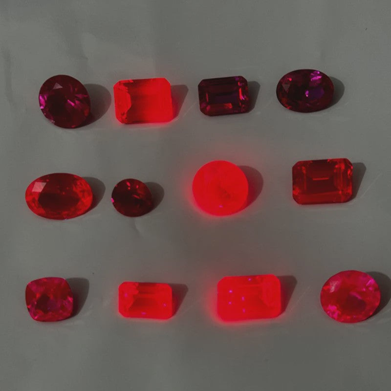 Premium Rode Robijn Edelsteen - Pigeon Blood Kleur - UV Test Geslaagd - Diverse Slijpvormen - Sieraden & Collectie