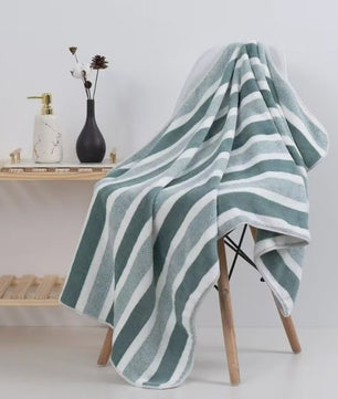 Luxe Dikke Badhanddoek: Sterk Absorberend, Sneldrogend & Ultra Zacht