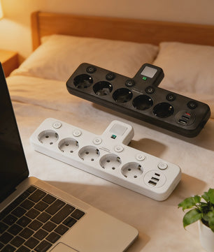 Wandcontactdoos met 5 AC-aansluitingen, 2 USB-poorten, Nachtlampje en Onafhankelijke Schakelaars