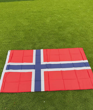 Noorse Vlag 150x90cm - Duurzaam Polyester, Dubbel Gestikt