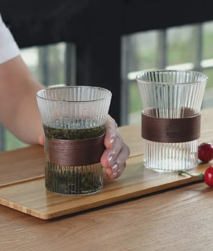 Japanse Stijl Glazen Koffiemok 350ML met Walnoothouten Sleeve - Stijlvol & Hittebestendig