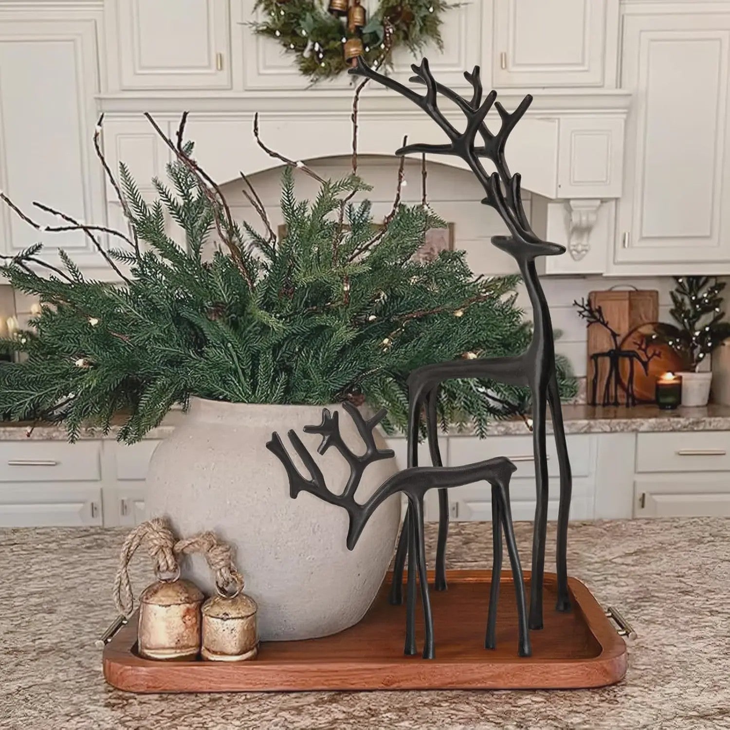Klassiek Zwart Herten Beeldje - Elegante Kerstboomtopper & Jaarrond Decoratie