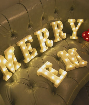 Decoratieve LED Letter & Cijfer Lampen - Creëer Sfeer met Warm Licht