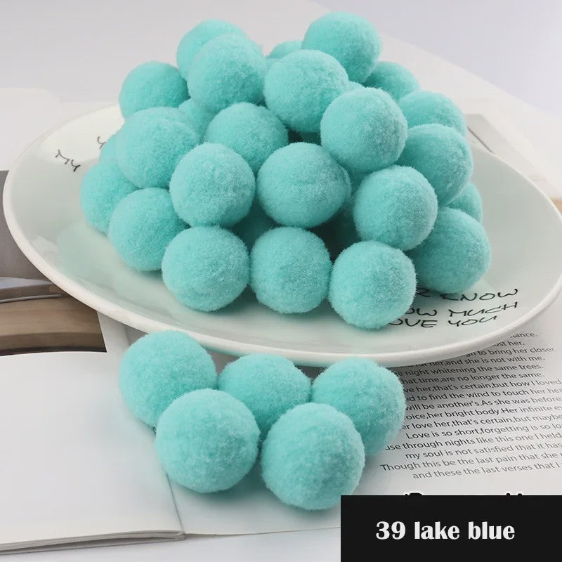 Mix van Zachte Pompoms (8-30mm) voor Knutselen, Decoratie & Speelgoed