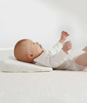 Baby Anti Spuug Kussen: Verhoogd Neopreen Kussen voor Pasgeborenen - Ademend & Antislip