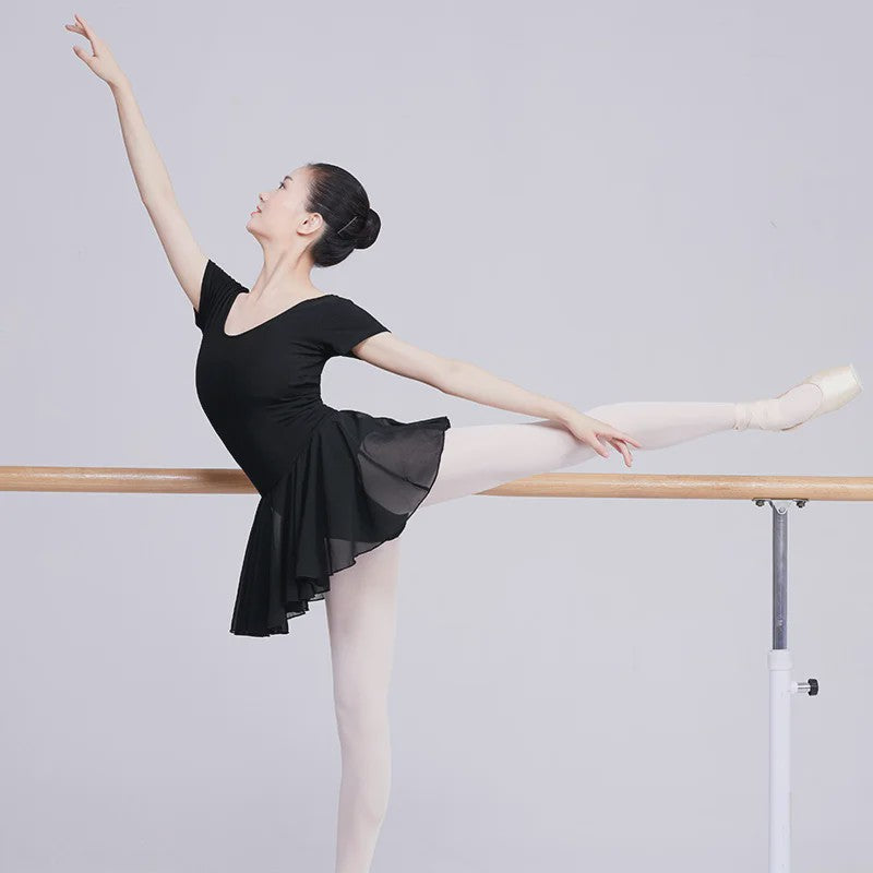 Zwart Balletpakje met Korte Mouwen en Chiffon Rokje - Dans, Gymnastiek, Yoga