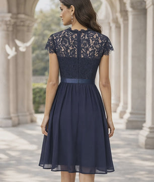 Elegante Zomer Midi Jurk met Korte Mouwen, Kant en A-lijn - Perfect voor Feestjes en Bruiloften