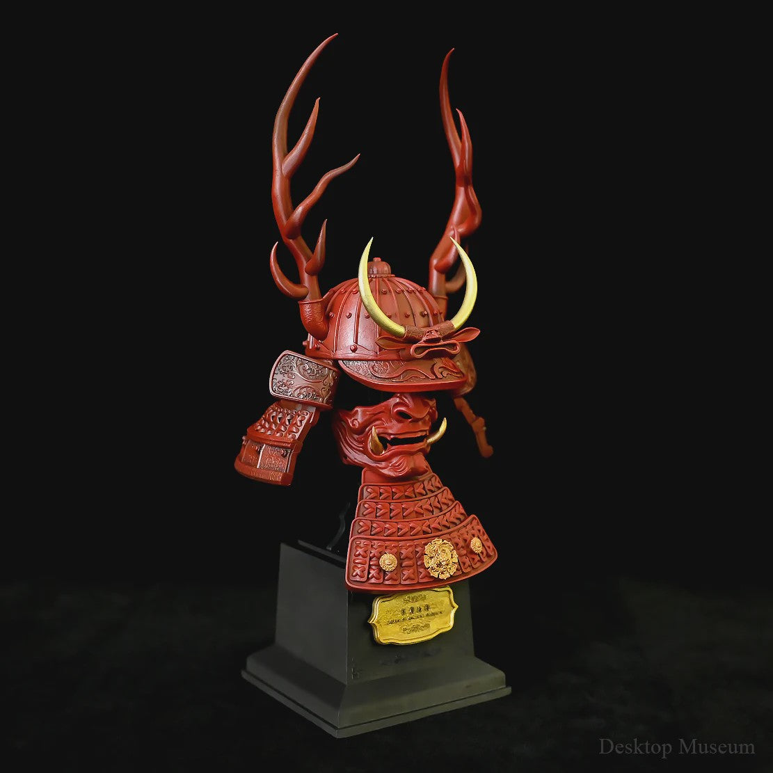 Japanse Samurai Helm Ornament met Draak & Hertengewei - Decoratief Huisdecoratie