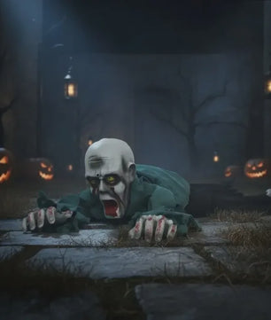 Spookachtige Kruipende Halloween Zombie met Lichtgevende Ogen en Geluid