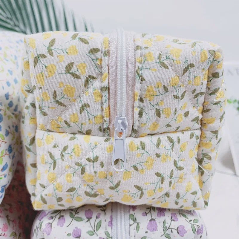 Gewatteerde Make-uptas met Bloemenprint - Ruime Toilettas en Opbergorganizer voor Reizen