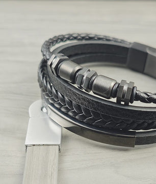 Luxe Heren Armband van Gevlochten Leer met Magnetische Sluiting en RVS Details