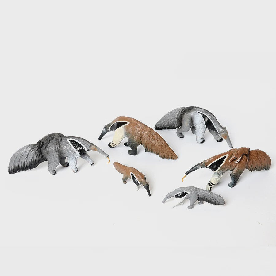 Realistische Dierenfiguren: Miereneter, Tapir, Schuifdiertje & Gordeldier - Educatief Speelgoed voor Kinderen