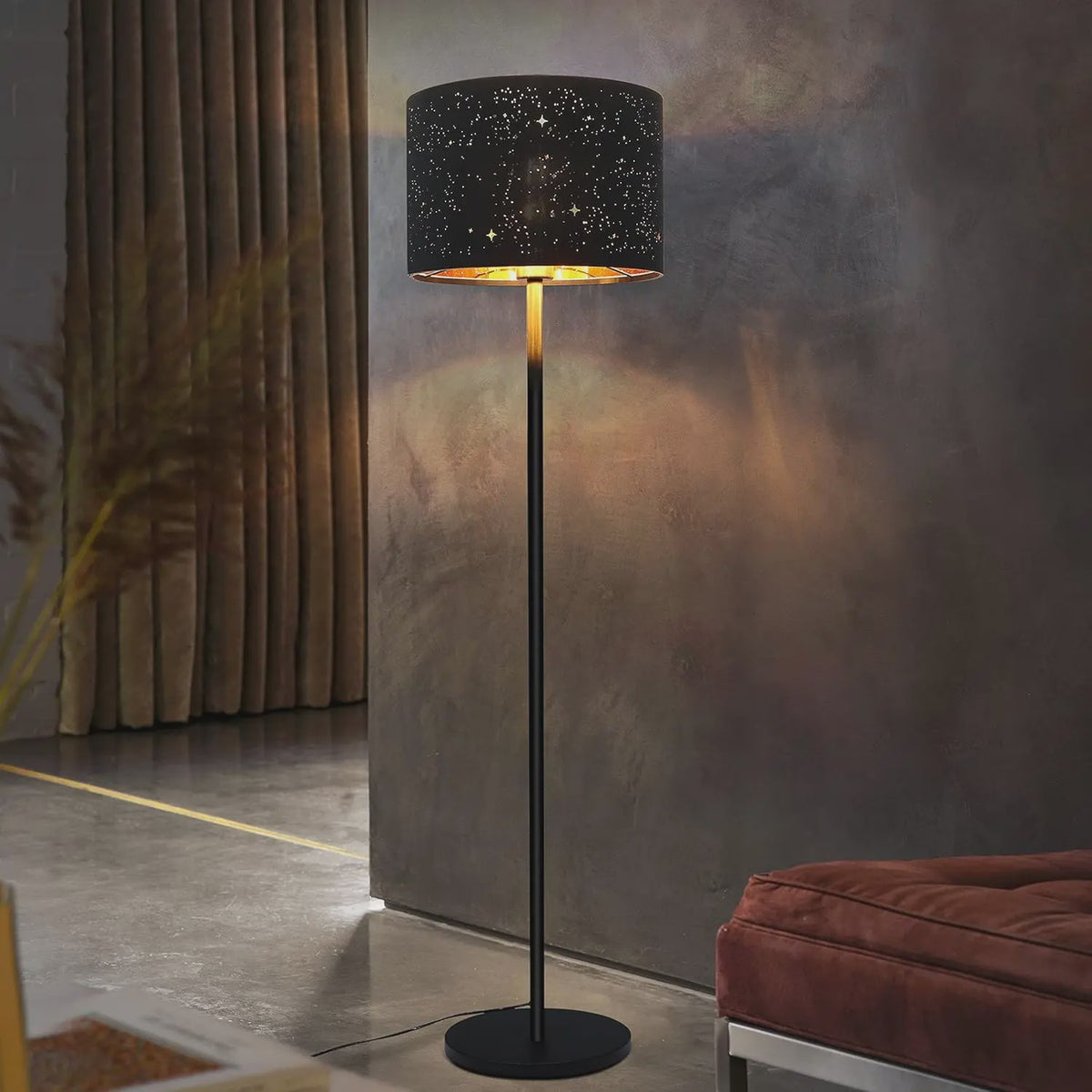 Moderne Sterren Design Vloerlamp - Zwart/Goud - 144cm - E27 Fitting