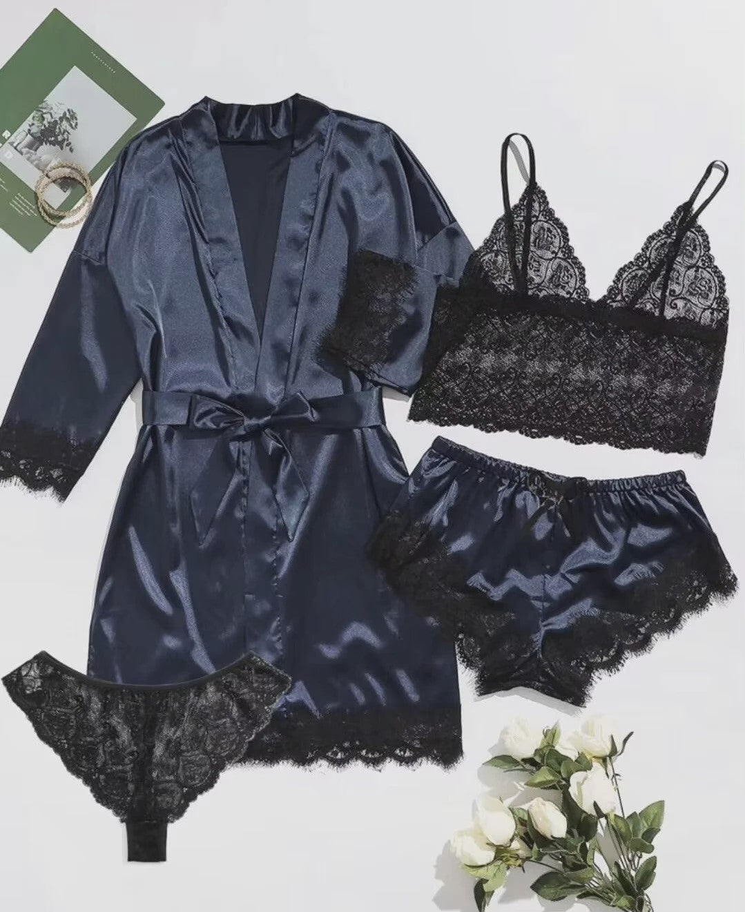Luxe 4-delige Satin Pyjamaset met Kant - Comfortabel & Sexy