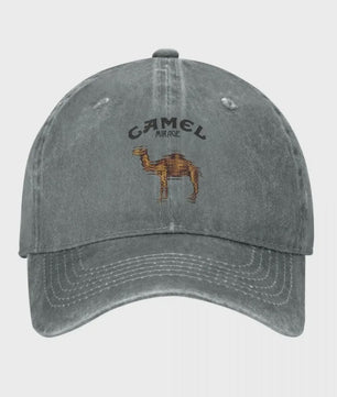 Vintage Trucker Cap met Camel Print - Verstelbaar en Washed Look
