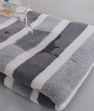 Luxe Dikke Badhanddoek: Sterk Absorberend, Sneldrogend & Ultra Zacht