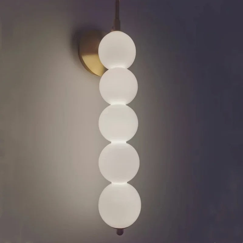Moderne Scandinavische Wandlamp met Glazen Bollen - Sfeervolle Verlichting voor Slaapkamer, Corridor en Woonkamer