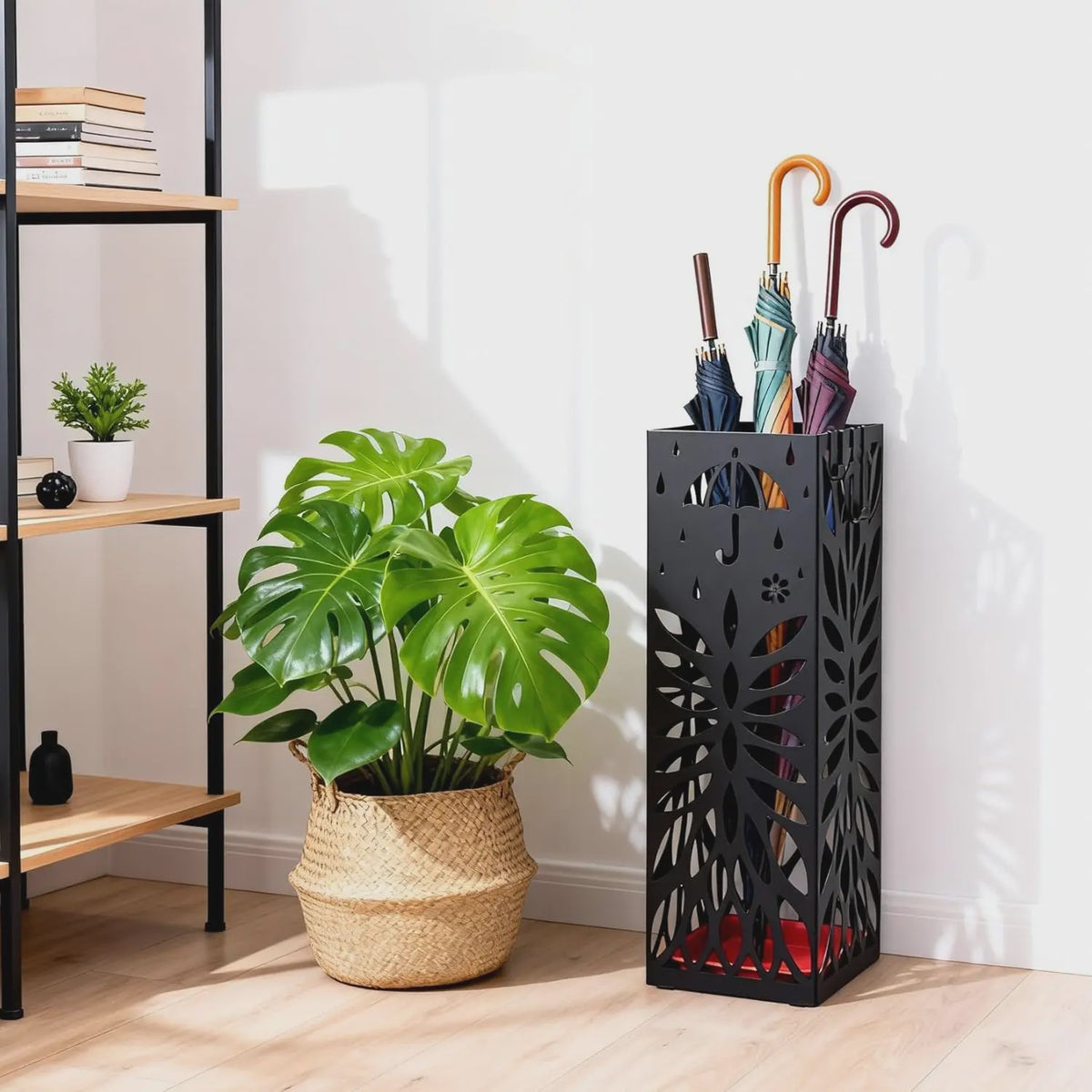 Stijlvolle Metalen Paraplubak met Haak en Opvangbak - Decoratieve Entree Organizer