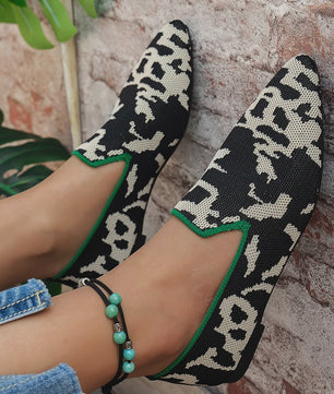 Dames Loafers met Puntige Neus - Luipaardprint & Gemengde Kleuren - Comfortabele Platte Schoenen