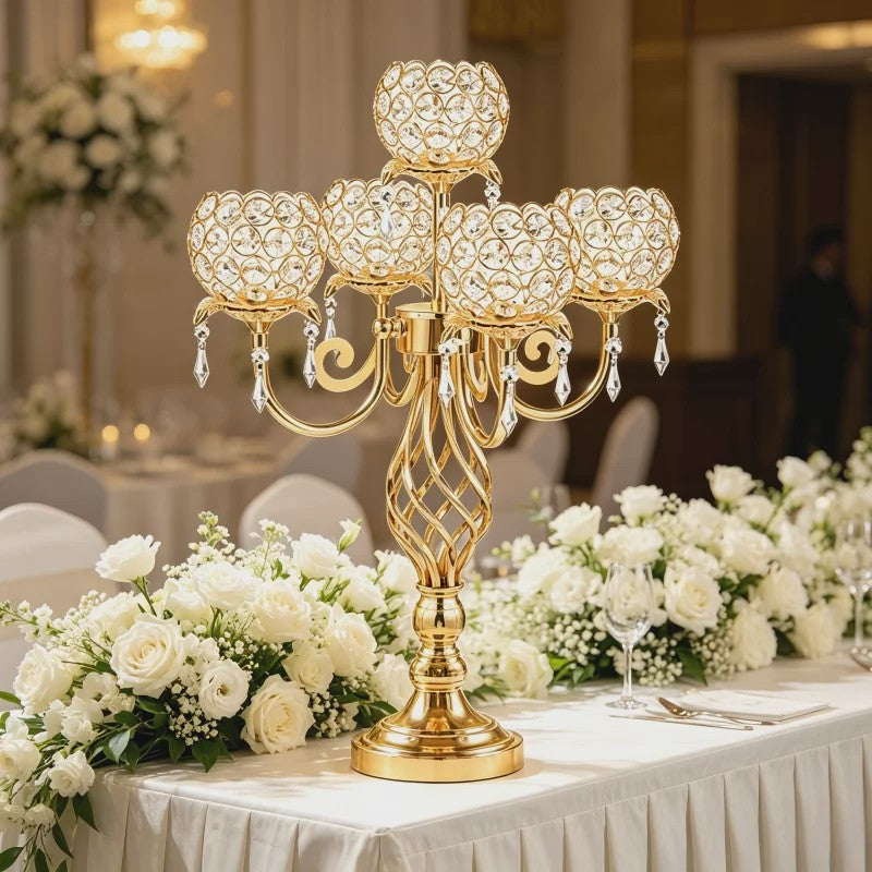 Gouden 5-armige Kristallen Kandelaar met Gedraaide Voet - Luxe Tafeldecoratie