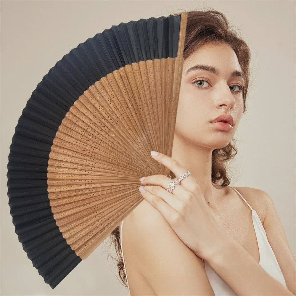 Elegante Bamboe Vouwwaaier - Draagbaar & Stijlvol