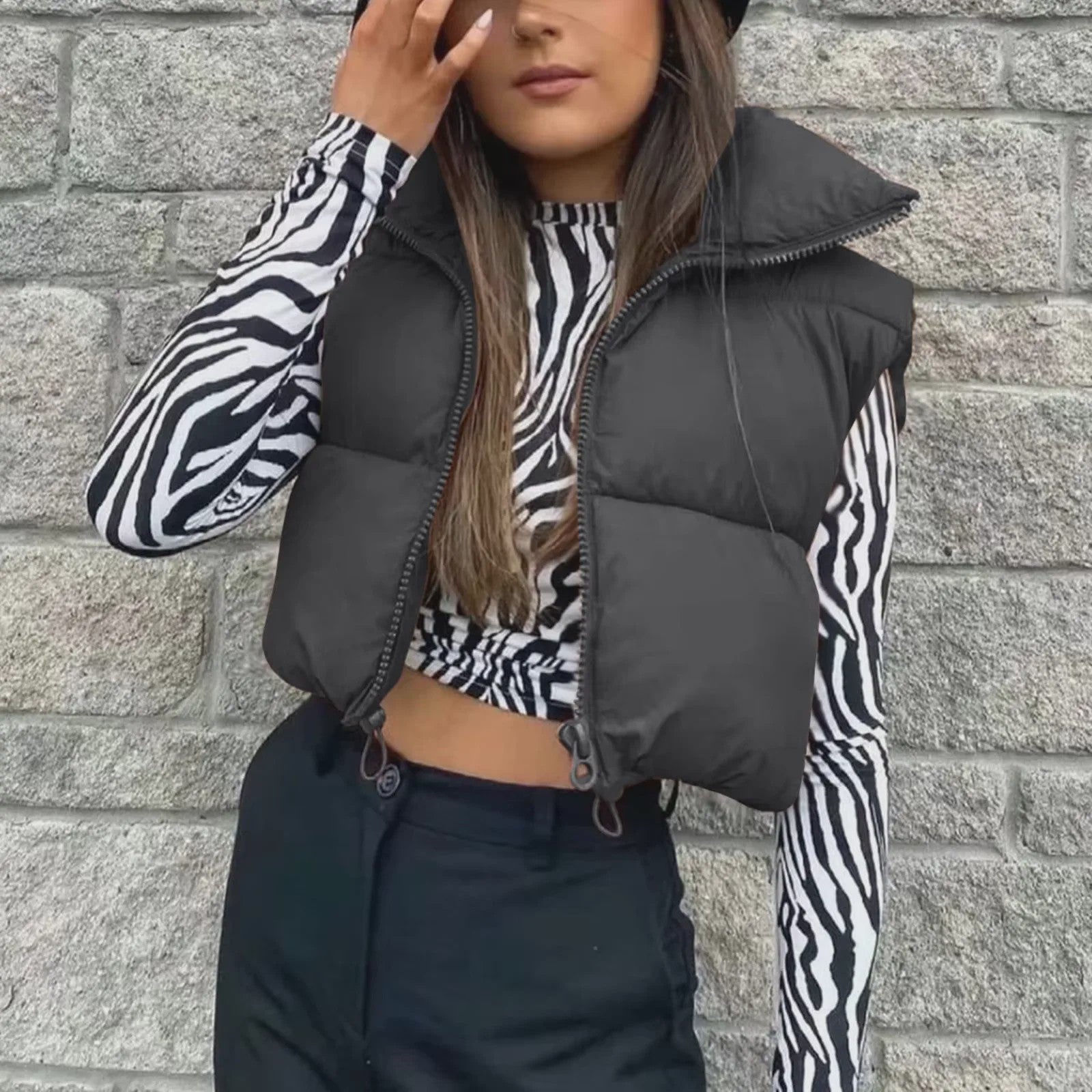 Korte Dames Bodywarmer met Opstaande Kraag - Winter Collectie