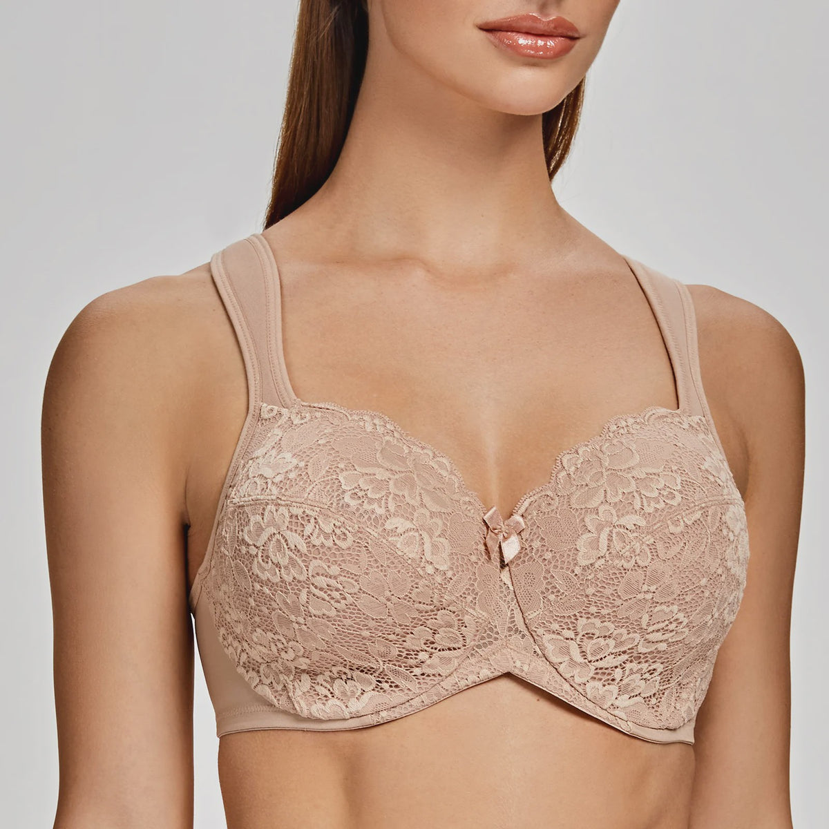 Comfortabele Volledige Dekking Minimizer BH met Kant en Gewatteerde Bandjes - Plus Size