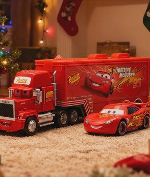 Disney Pixar Cars Vrachtwagen & Auto Set: Lightning McQueen, Mack & Meer