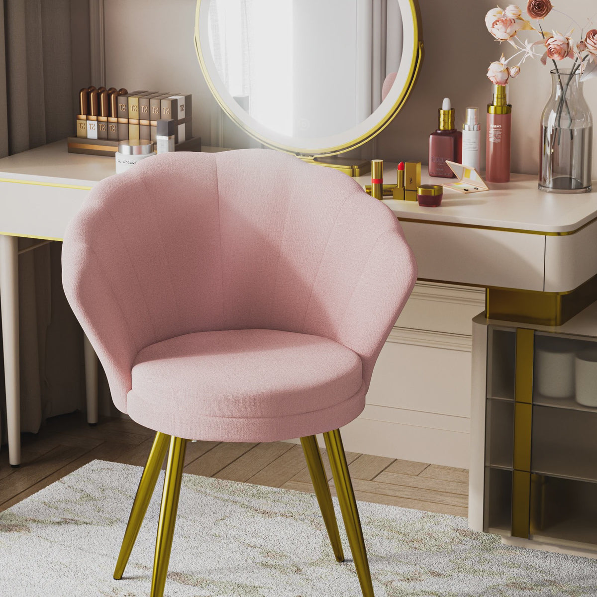 Comfortabele Fluwele Schelpstoel met Gouden Metalen Poten - Stijlvolle Accentstoel voor Woonkamer & Slaapkamer