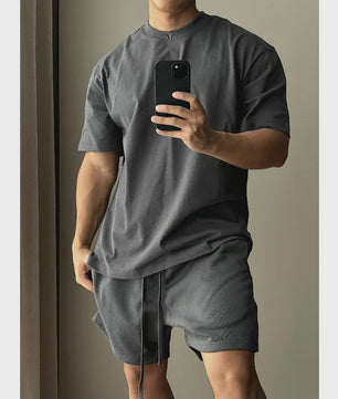 Heren Katoenen Set: Trendy T-shirt met Korte Mouwen en Shorts