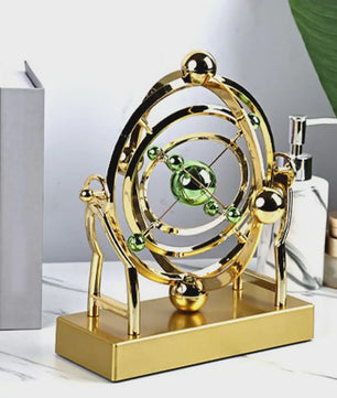 Perpetuum Mobile: Hemelse Orbit Pendel - Kinetische Kunst voor Bureau & Kantoor