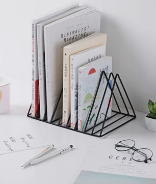 Stijlvolle Metalen Boekenkast & Organiser voor Bureau - Boeken, Tijdschriften & Vinyl