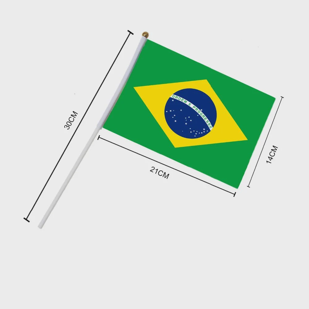 Set van 10 Braziliaanse Wapperende Vlaggetjes 14x21cm met Plastic Stokjes
