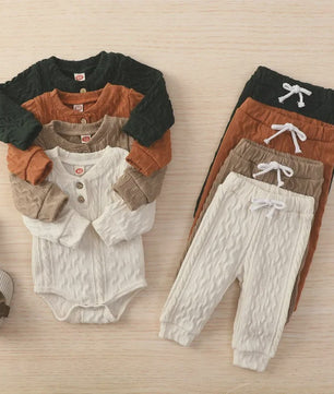 Gebreide Baby Set: Romper met Lange Mouwen en Broekje - Herfst Collectie