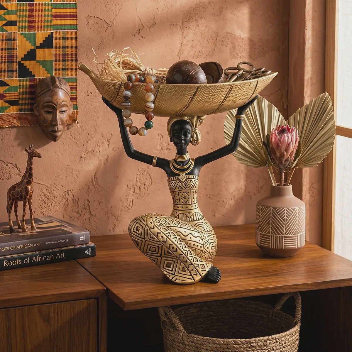 Afrikaanse Tribale Vrouw Beeld met Blad Schaal - Decoratieve Opberger
