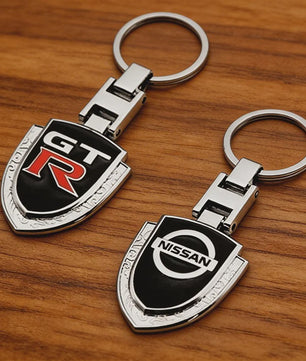 Exclusieve Metalen Autosleutelhanger met Nissan of BMW Logo - Stijlvolle Sleutelhanger Accessoire