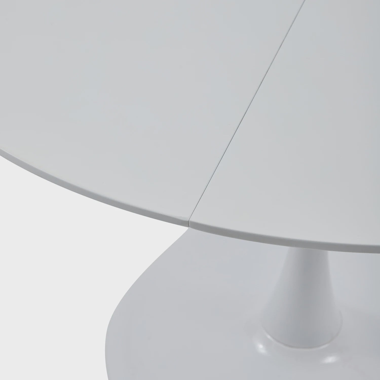 Nordic Ronde Eetkamertafel met 6 Stoelen - Stijlvol en Comfortabel