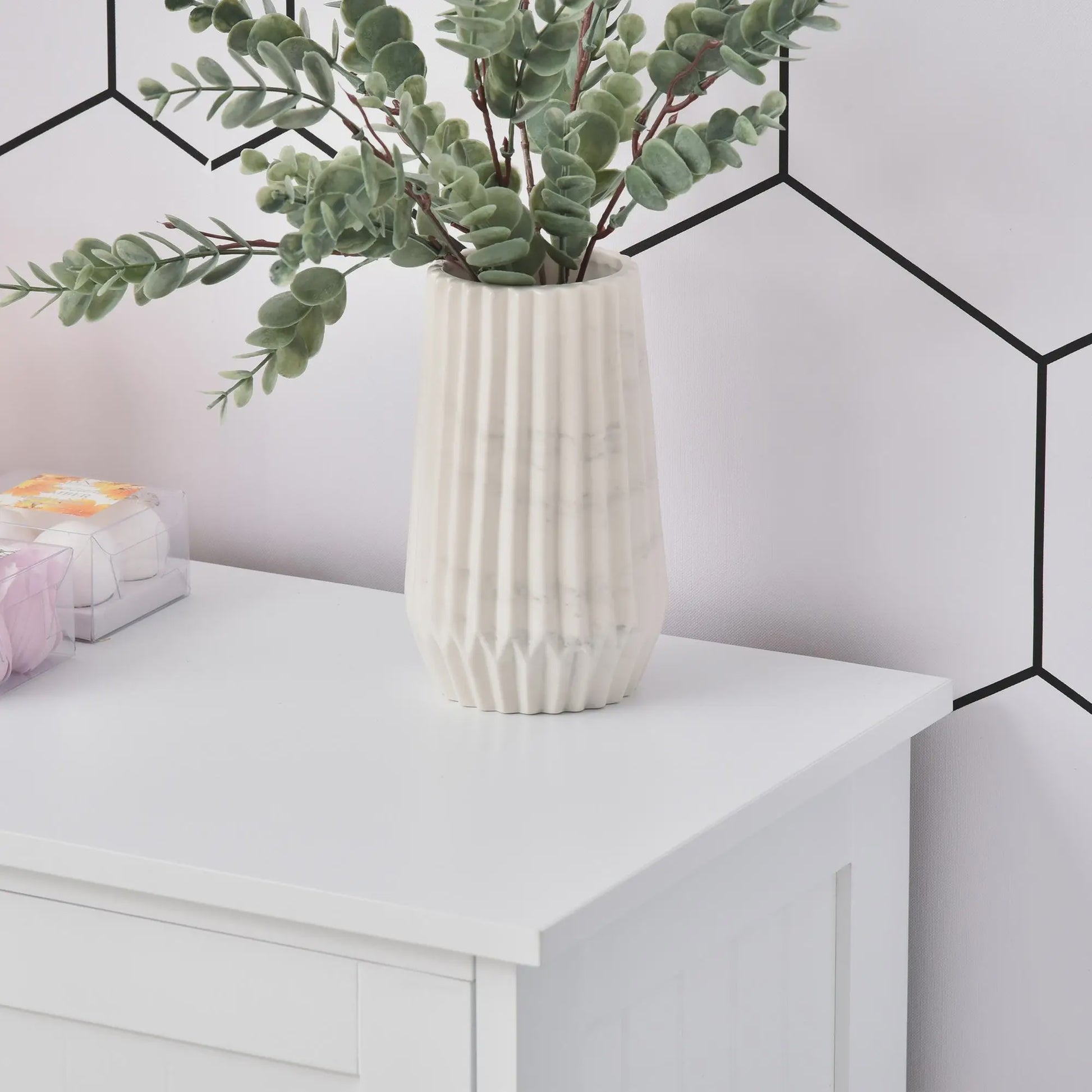 Witte Badkamerkast 56x30x83cm met 4 Lades, Plank en Anti-Tip Mechanisme
