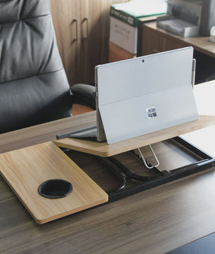 Opklapbare Laptoptafel voor Bed & Bank - In Hoogte Verstelbaar met Bekerhouder
