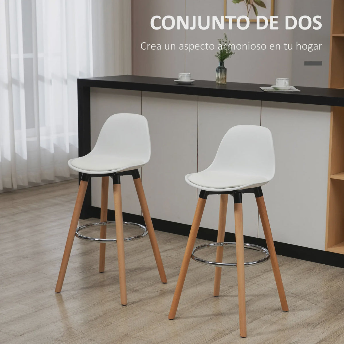 Set van 2 Luxe Barstoelen met Witte PU Bekleding en Houten Poten