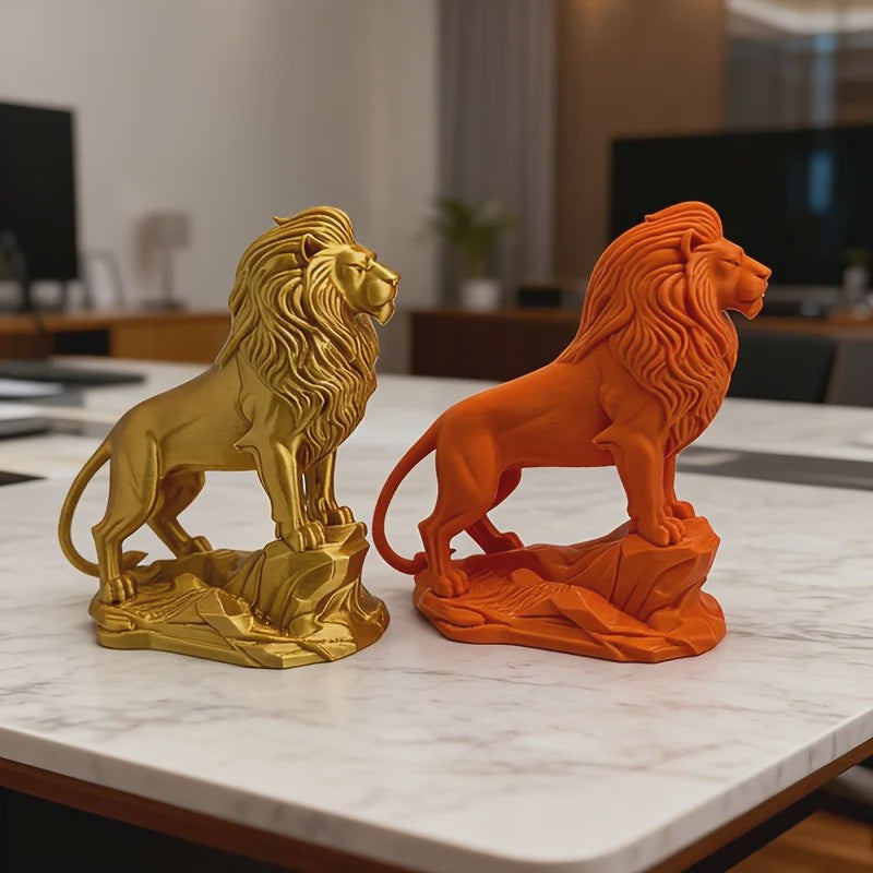 Luxe Leeuw Beeldje - Goud/Zilver Afwerking - Symbool van Moed & Loyaliteit - Decoratie voor Bureau & Kantoor