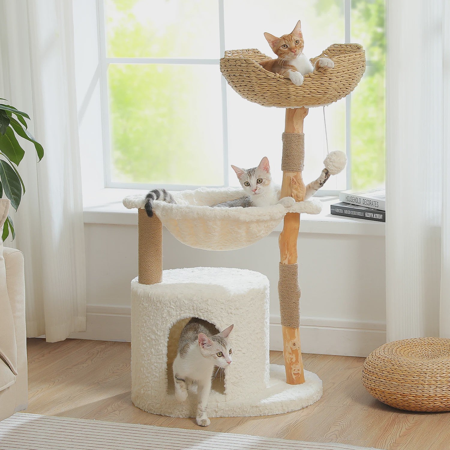 Luxe Kattenboom met Natuurlijk Hout, Wicker Mand & Krabpalen - Comfortabel Kattenhuis