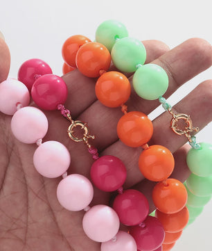 Handgemaakte Retro Acryl Ketting met Grote Kleurrijke Kralen - Statement Choker