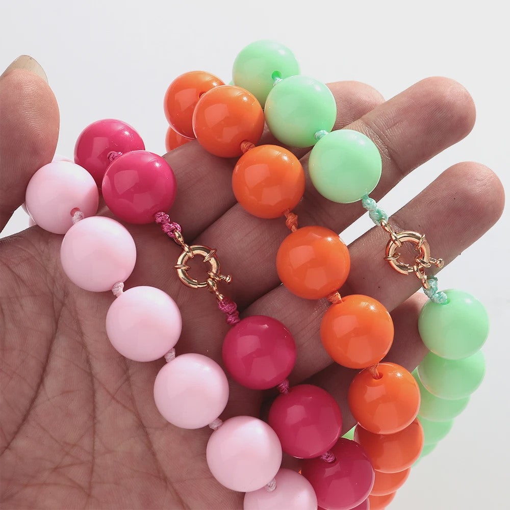 Handgemaakte Retro Acryl Ketting met Grote Kleurrijke Kralen - Statement Choker